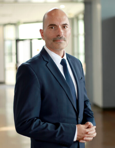 Mr. Fernandez